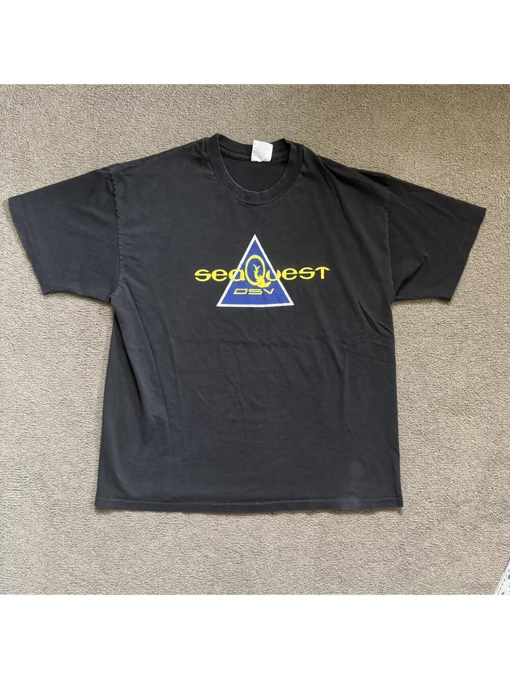 Vintage 90s Single Stitch SeaQuest DSV Promo tee